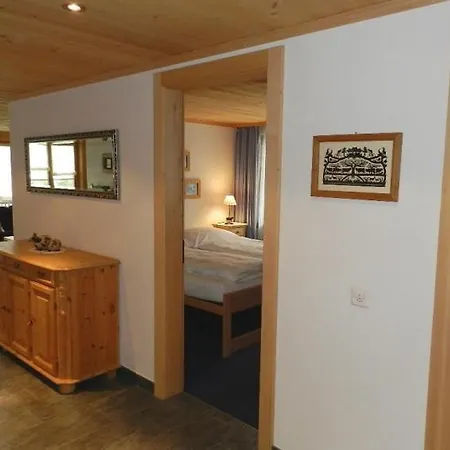 Unter-gstaad Sleeps 4 Wifi