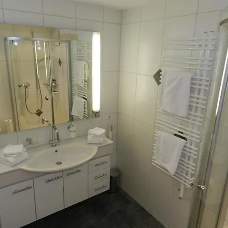 Unter-gstaad Sleeps 4 Wifi 公寓 格施塔德