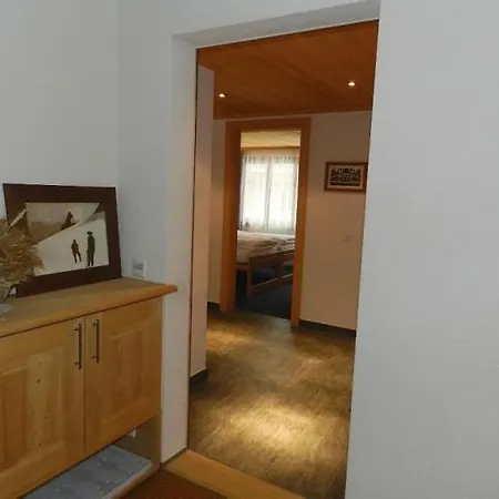 Διαμέρισμα Unter-gstaad Sleeps 4 Wifi *